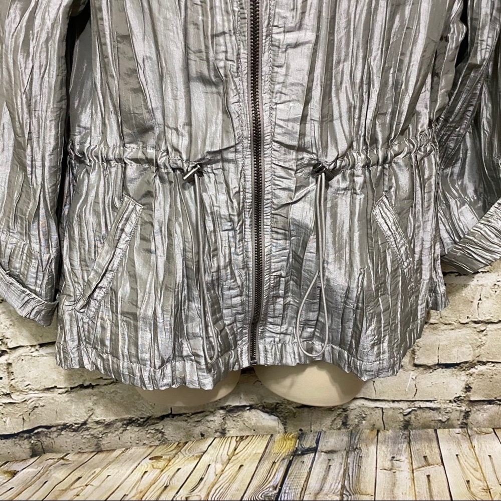 Ruby Rd Silver Crinkle Toggle Waist Zip Up Jacket - image 2